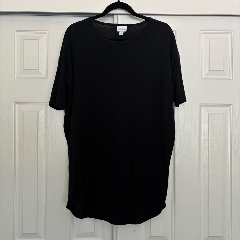 LuLaRoe Black Irma Tee
